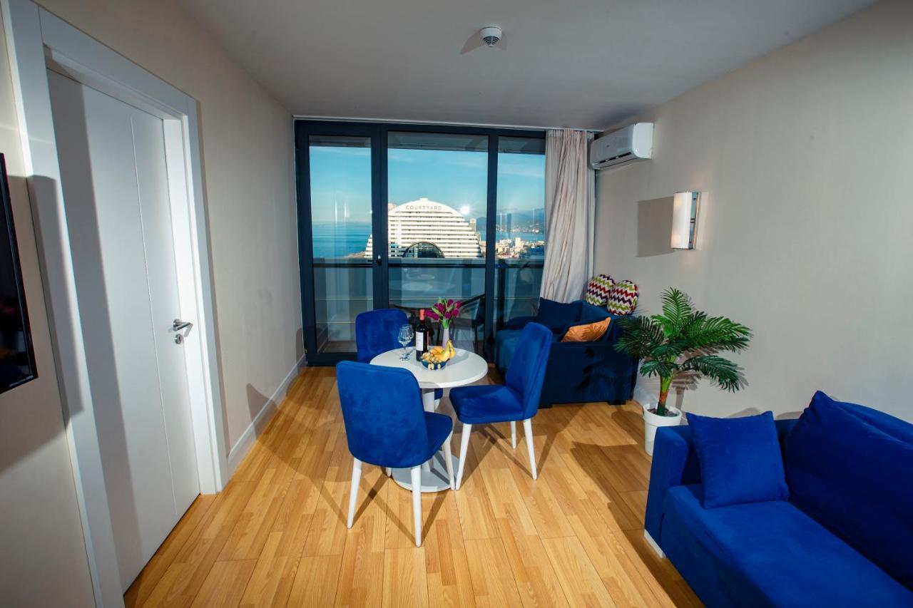 Panorama Orbi City Center Suite Sea View Батуми Экстерьер фото